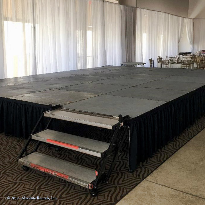 stage-indoors stage-indoors